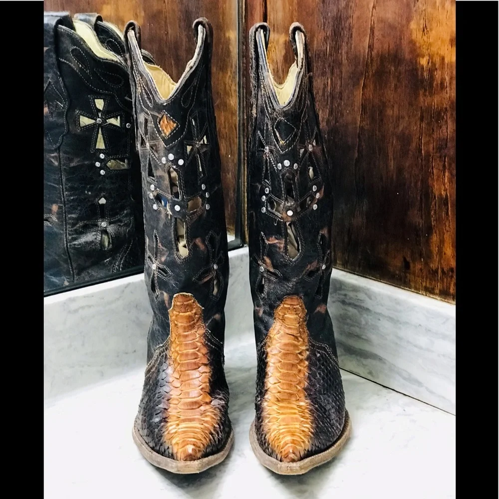 Corral  boots Python Cross cowgirl boots size 7M - Picture 15 of 16
